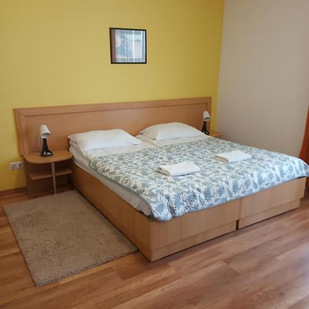 Viola Wellness Apartman Appartement Zalakaros Buitenkant foto